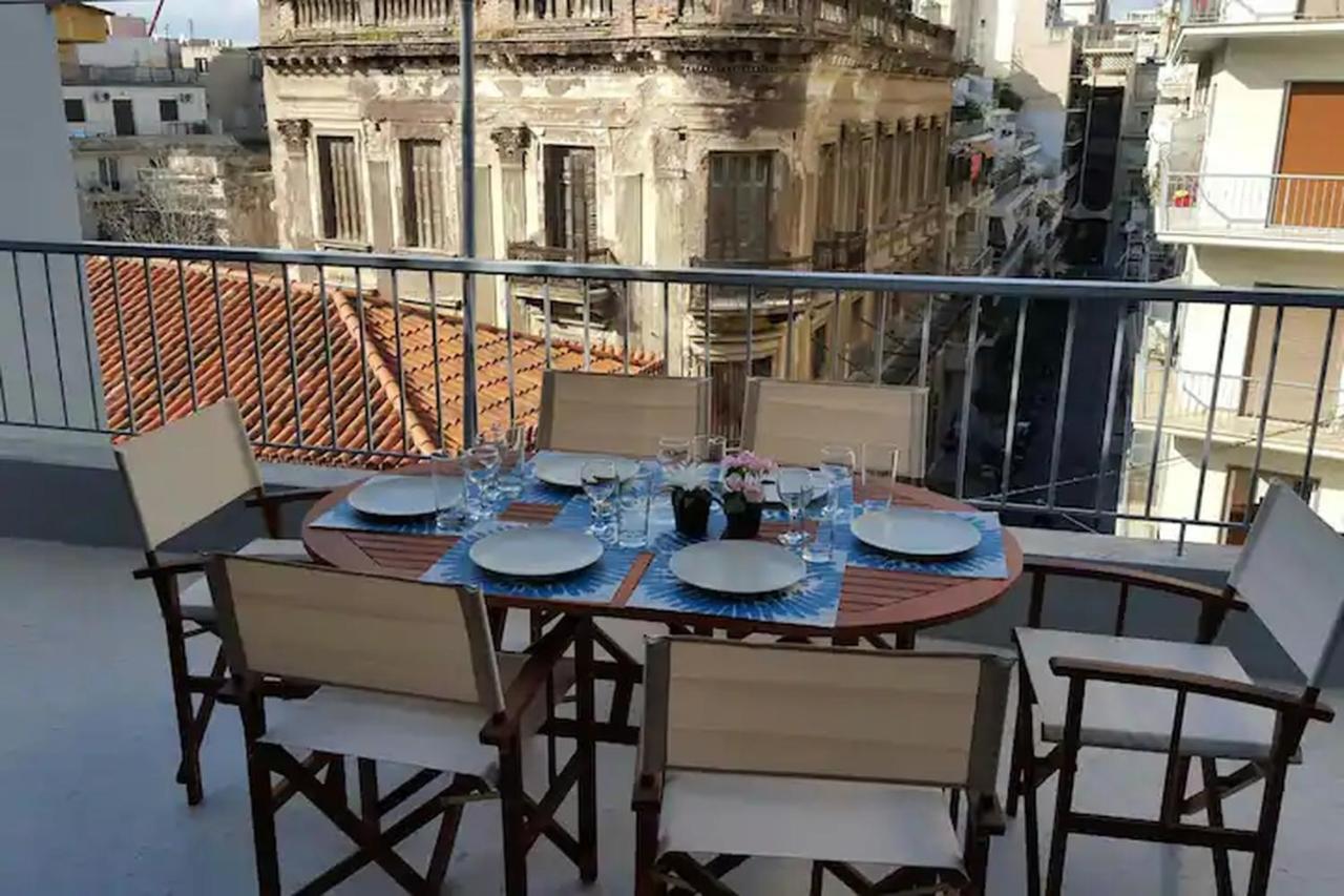 2Bdr Boutique Full Apt In Plaka Atena Exterior foto