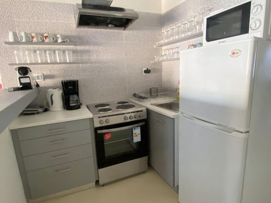 2Bdr Boutique Full Apt In Plaka Atena Exterior foto